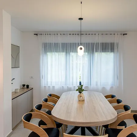 Villa Antica By Adriatic Luxury Lopar