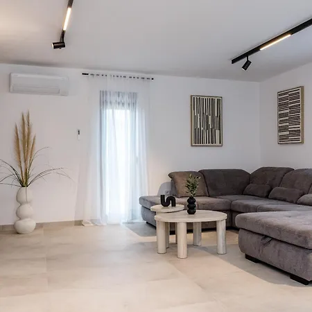 Antica By Adriatic Luxury Villa *