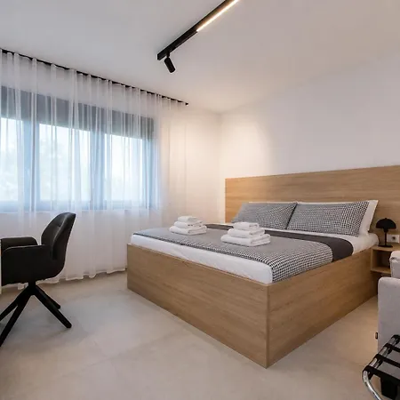 Antica By Adriatic Luxury