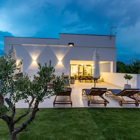 Antica By Adriatic Luxury * Lopar