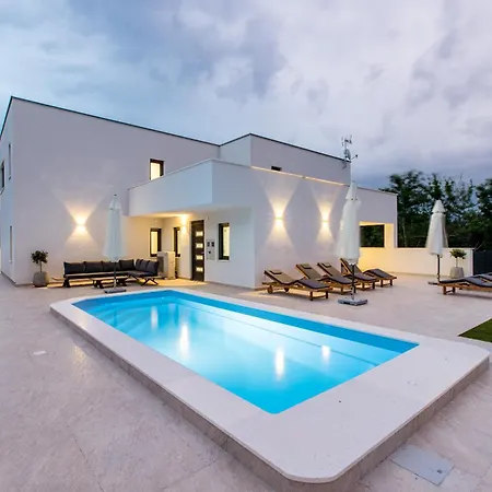 Antica By Adriatic Luxury Lopar
